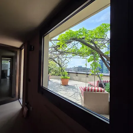 12 Apartamento Milán